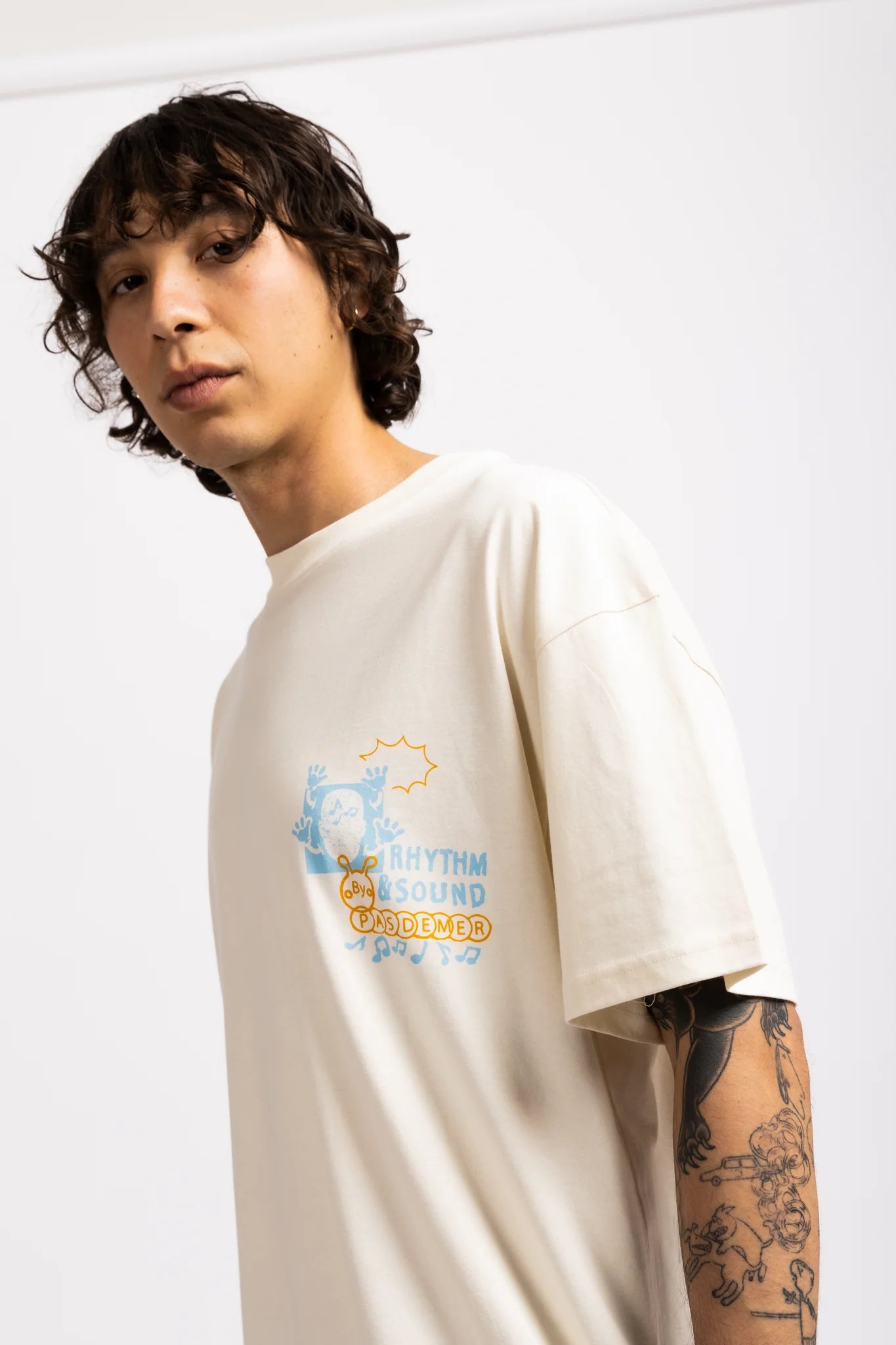 BONGOS TEE